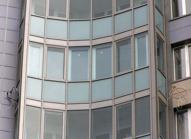 Теплое остекление балкона без изменения фасада